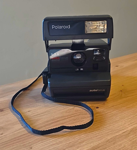 Polaroid 636 close - polaroid,