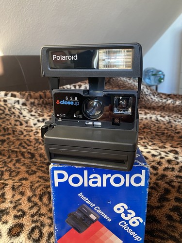 Polaroid kamera 636 closeup - polaroid-kamera,