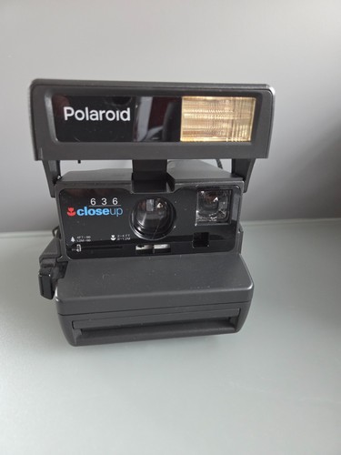 Polaroid 636 closeup - 📸,